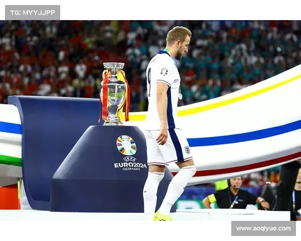 凯恩首次入选英格兰国家队的具体时间与背景详细解析