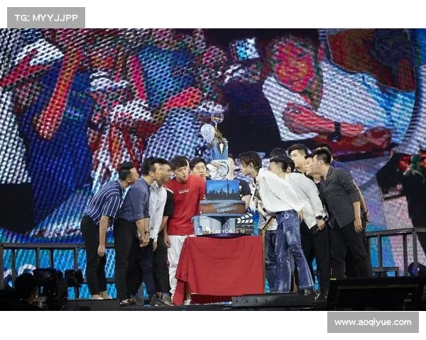 实况坎贝尔的传奇旅程解析：从青涩新星到足坛巨星的蜕变之路